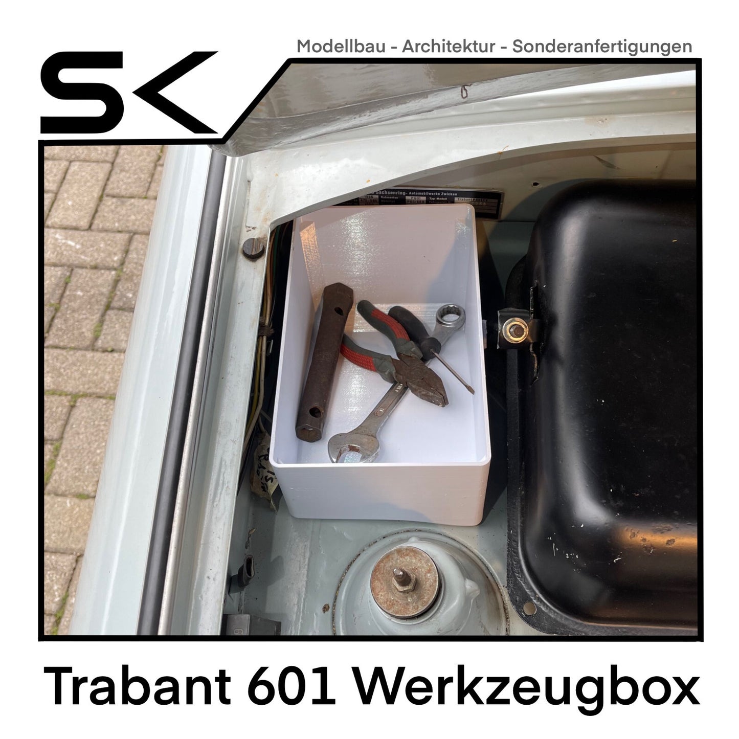 TrabiBox - Werkzeugbox für den Trabant 601 Motorraum